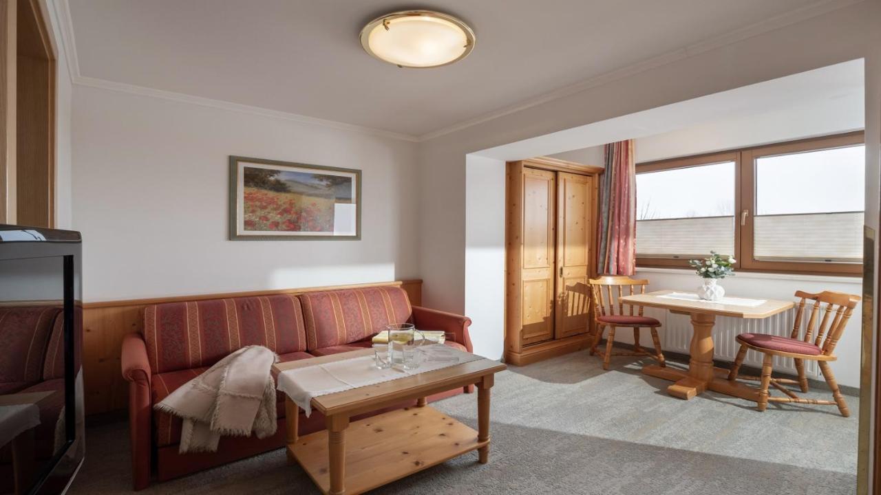 Hotel Andrea Майрхофен Экстерьер фото
