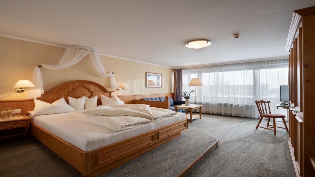 Hotel Andrea Майрхофен Экстерьер фото